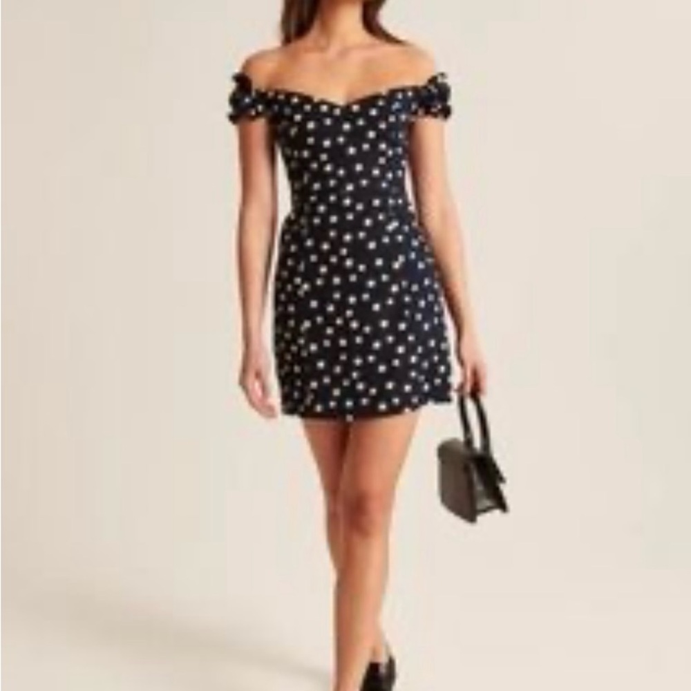 NWT Abercrombie Polka Dot Dress (TALL)
